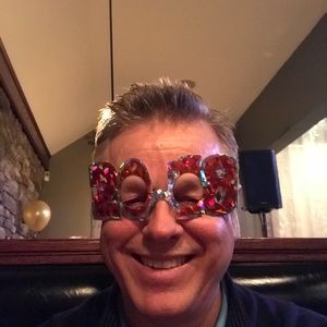 Meet your Posher, Scott